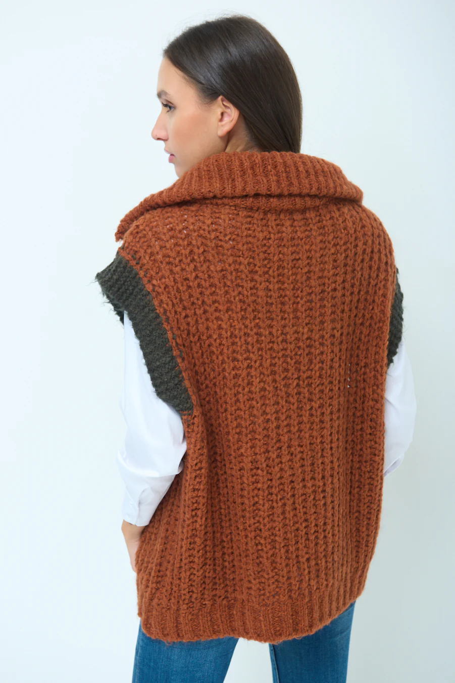 Chunky knit sleeveless vest