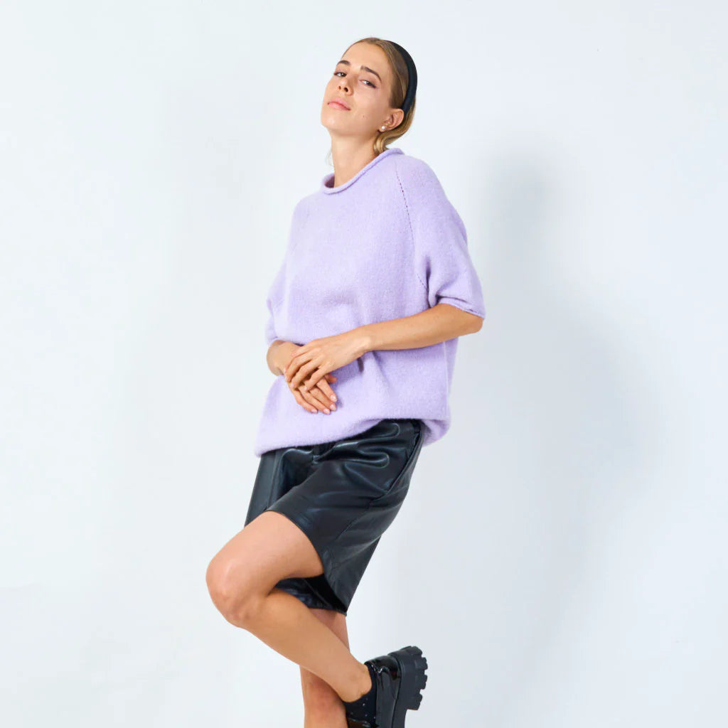 Cozy short-sleeve sweater