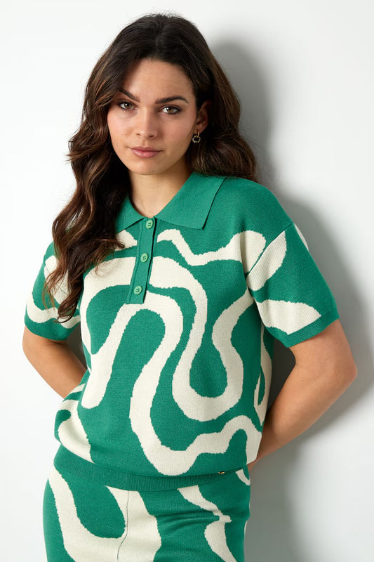 Top organic stripes print